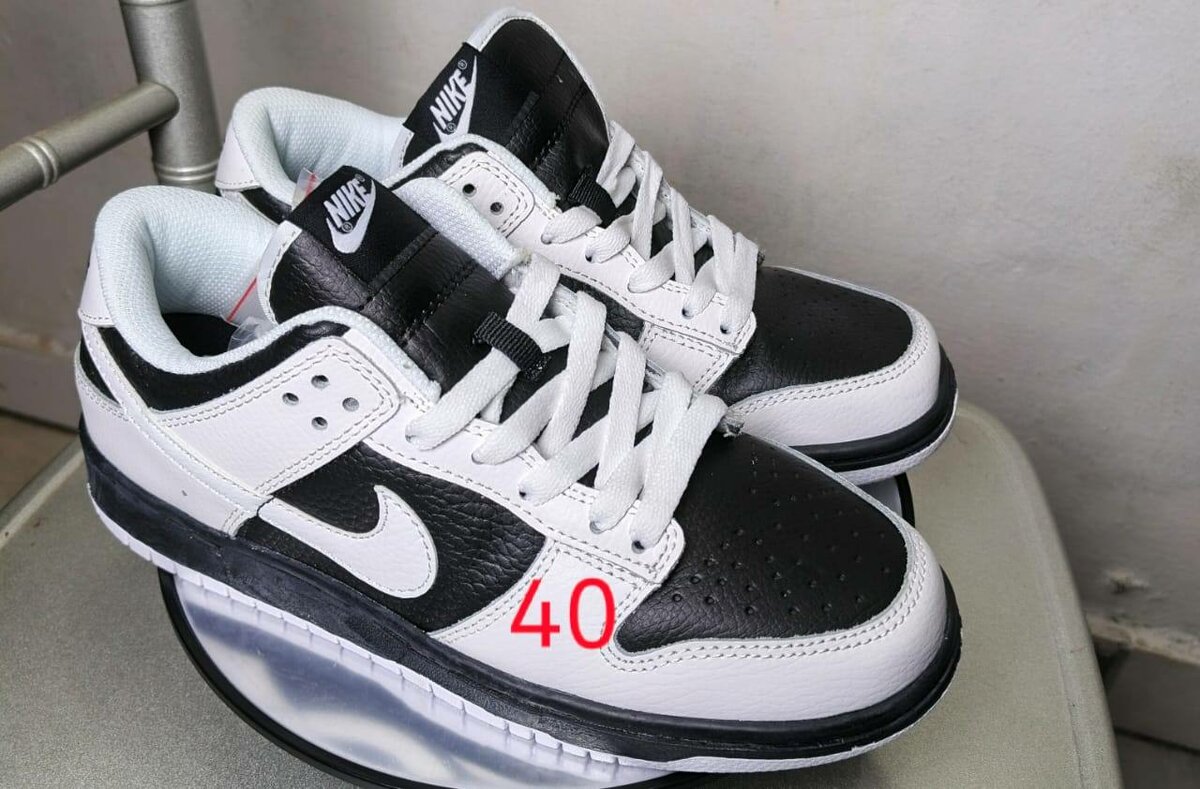 Baskets Nike modernes