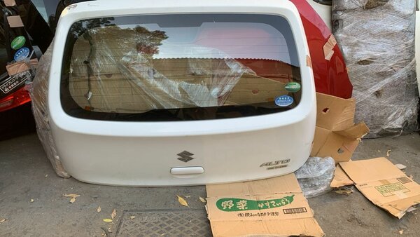 Alto, WagonR Original Doors,Bonnet,Side Mirrors,Grills,Bumpe