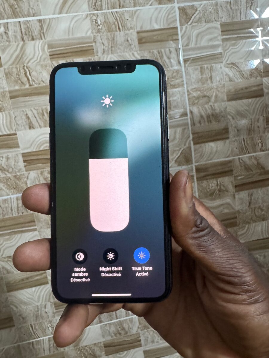 iPhone XS 64 giga quasi neuf