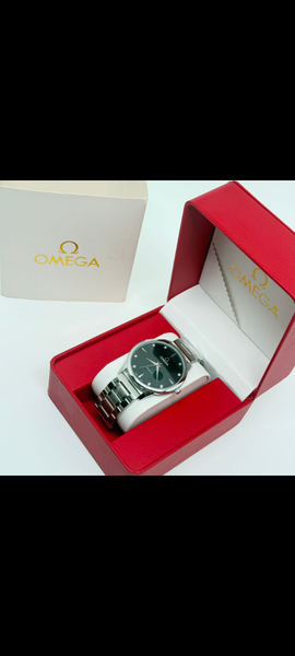 Montre Omega Élégante