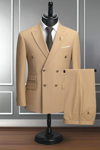 Costume élégant homme