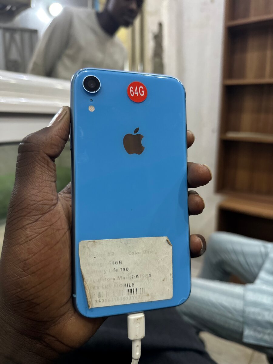 iPhone XR 64GB Bleu
