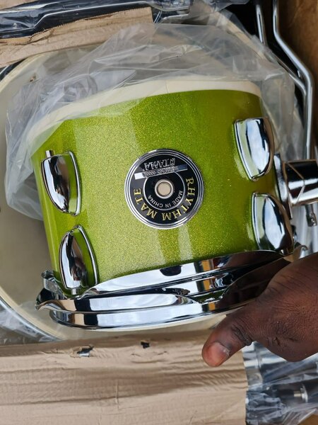 TAMA Rhythm Mate (semi pro)