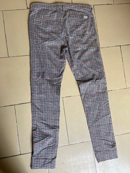 Pantalon imprimé carreaux