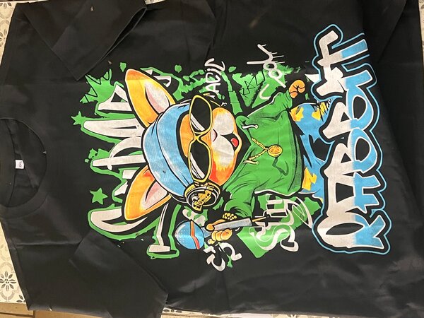 T-shirts colorés et tendance