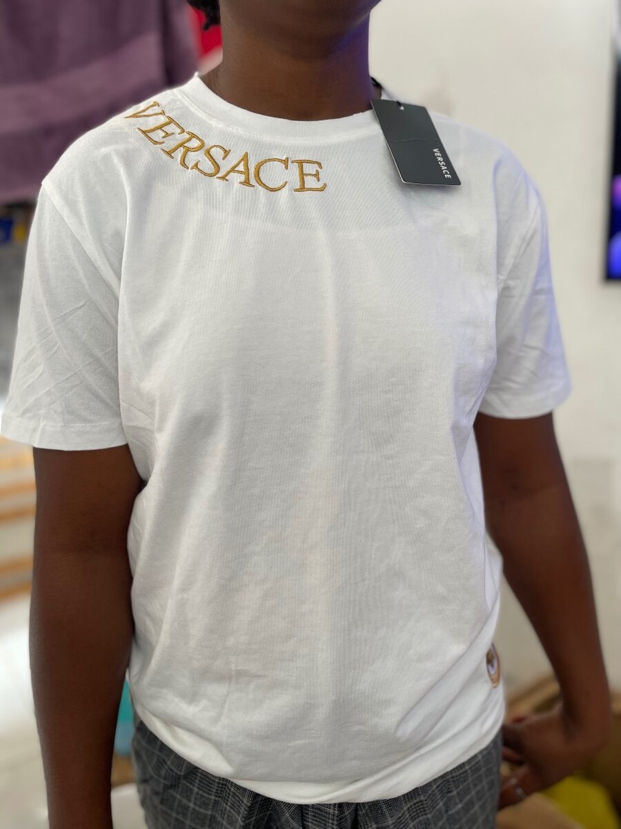 T-shirt blanc élégant homme