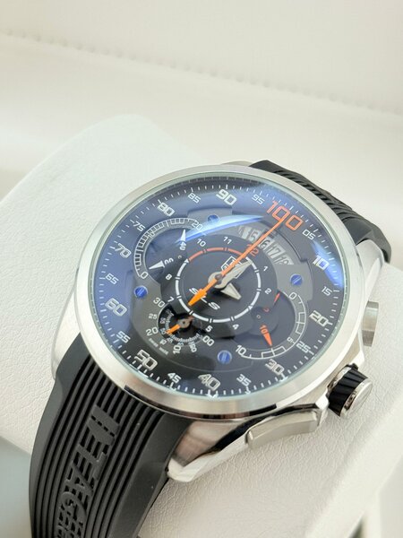 Montre sportive chronographe