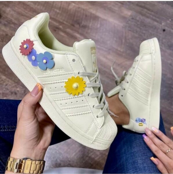 Chaussures adidas