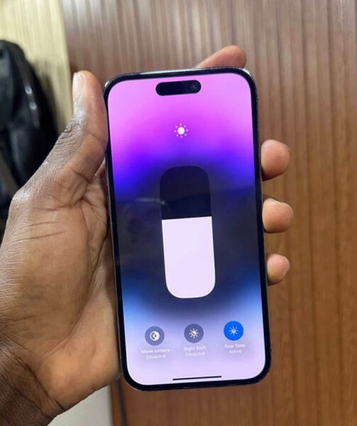 iPhone 14 pro 512go