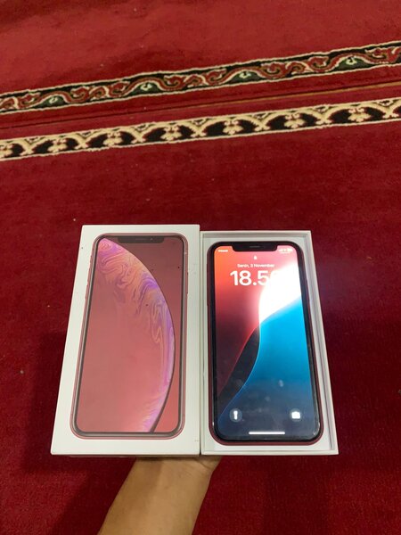 iPhone XR Rouge Neuf