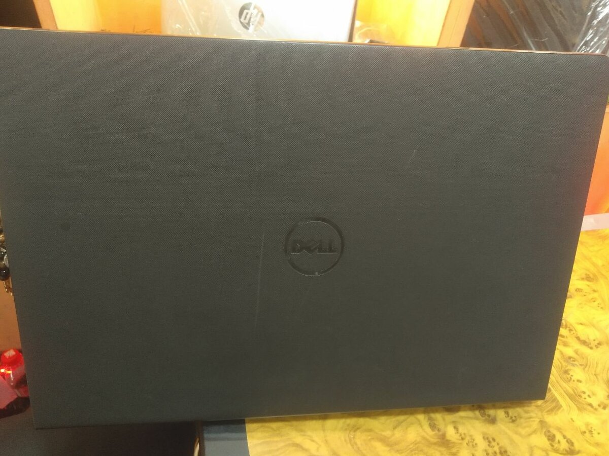 DELL PENTIUM LAPTOP