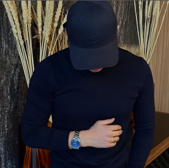 кепка черная