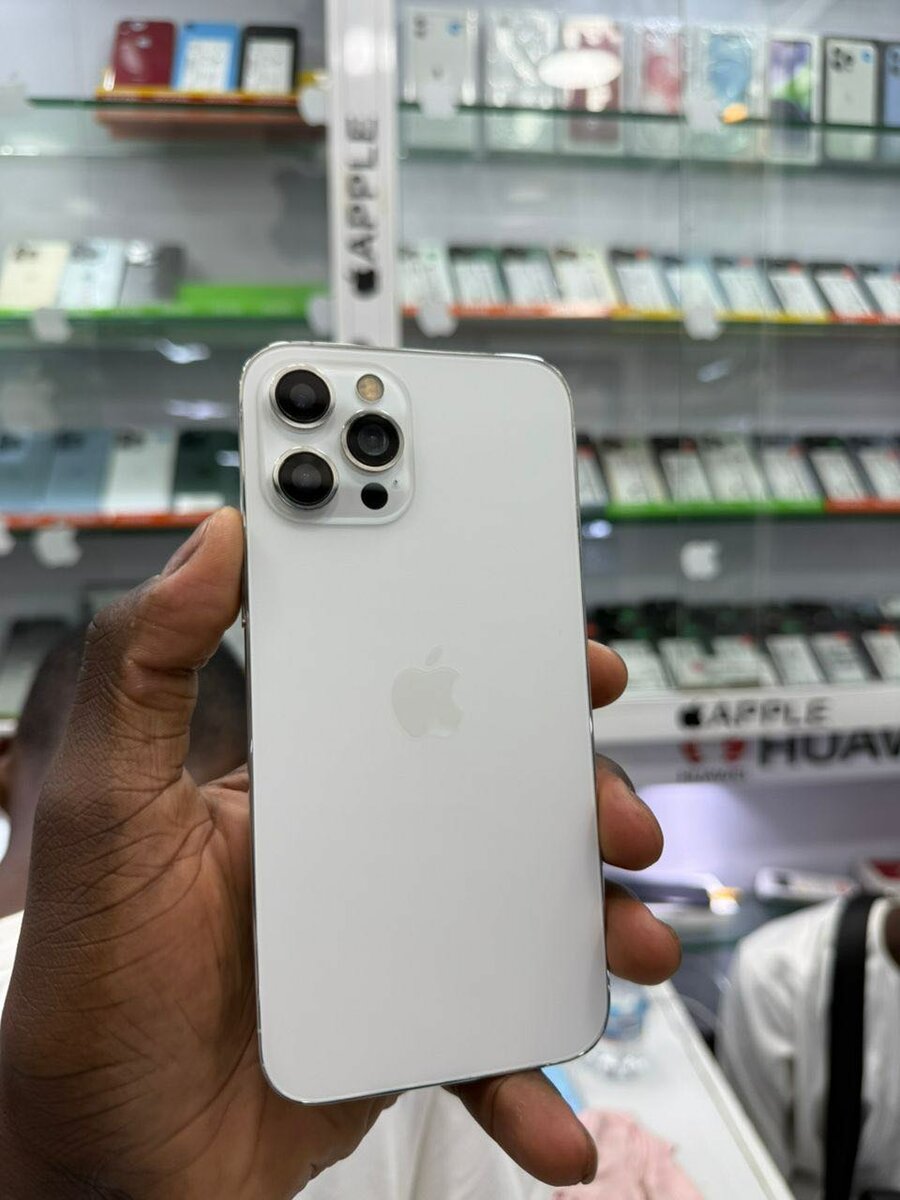 12 pro max 128 giga sans ID