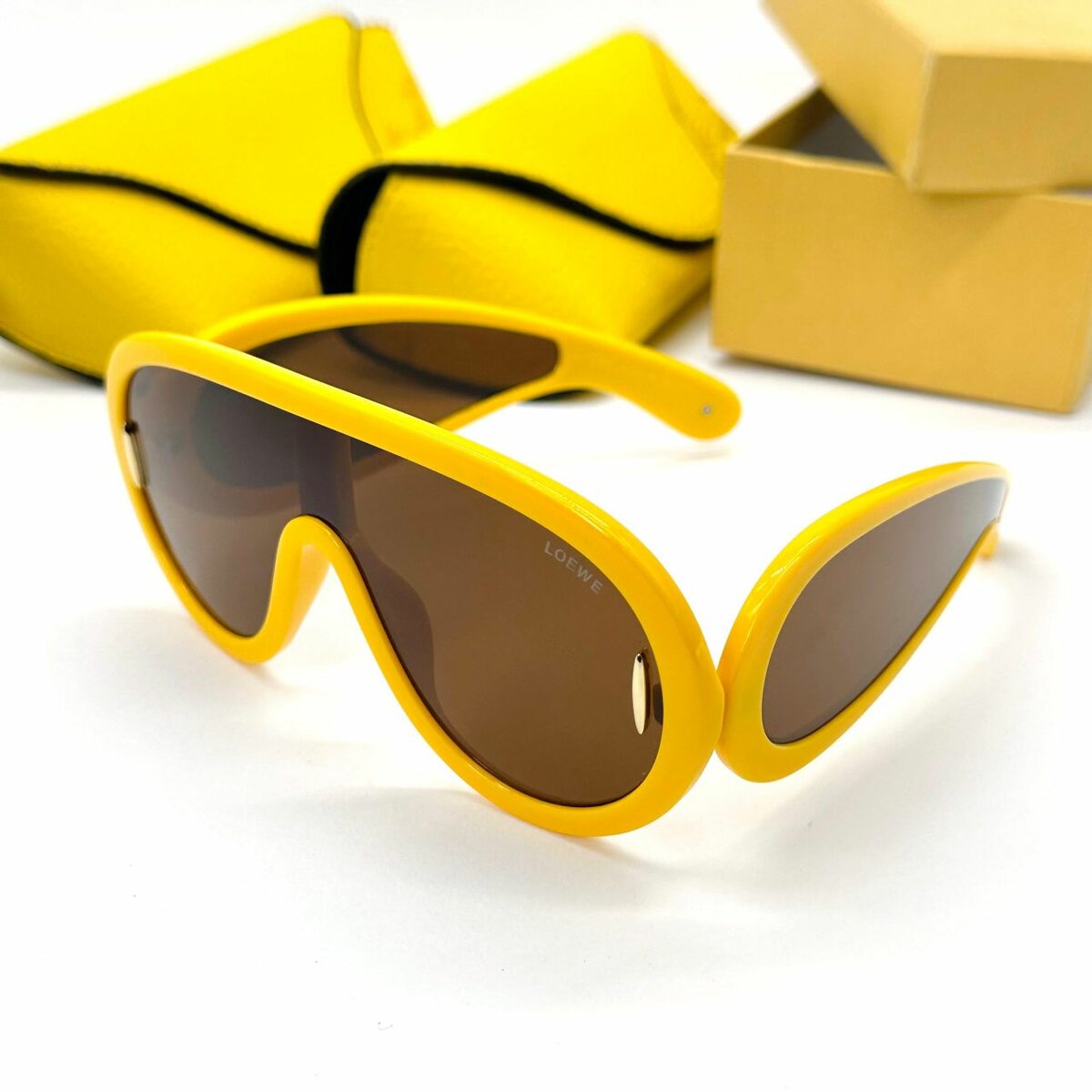 Fashion sunglasses