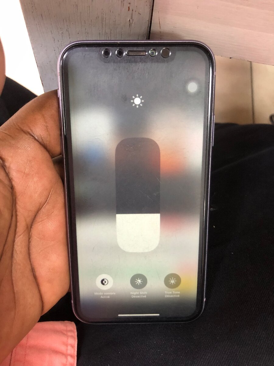 iPhone 11 sans ID