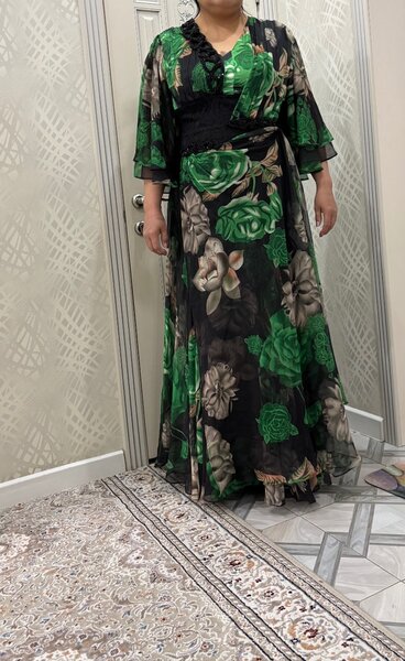 Вечернее платье в пол