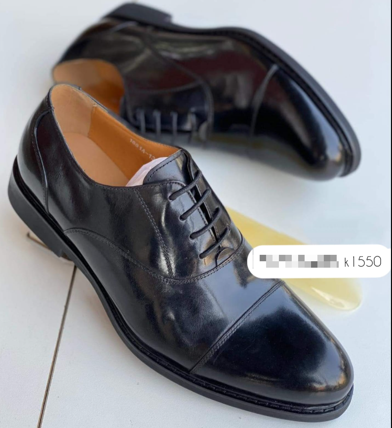men's model leather shoes,