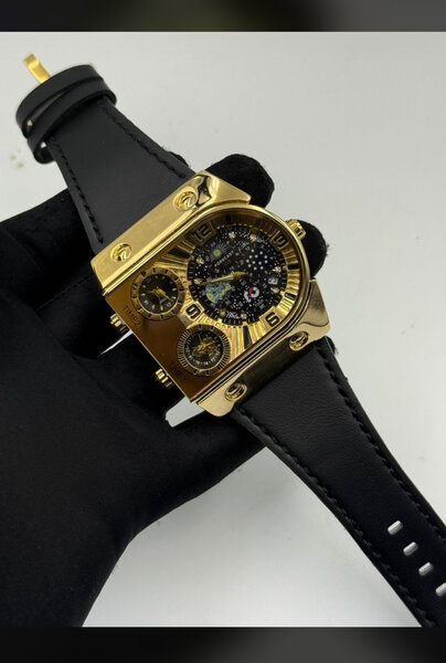 Montre de Luxe Dorée