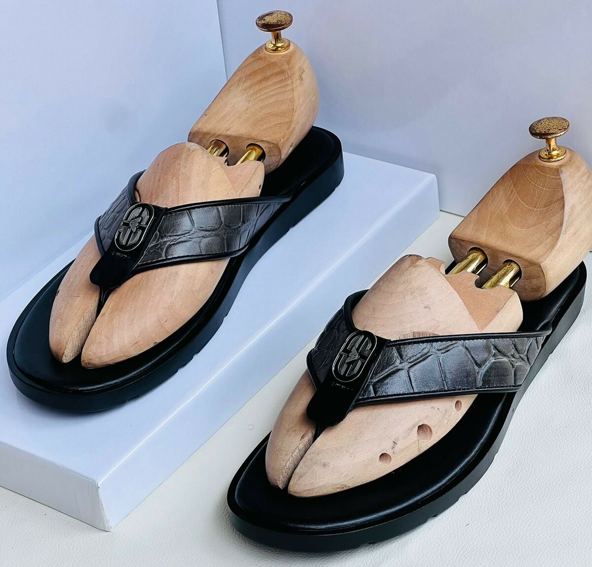 Men's slippers