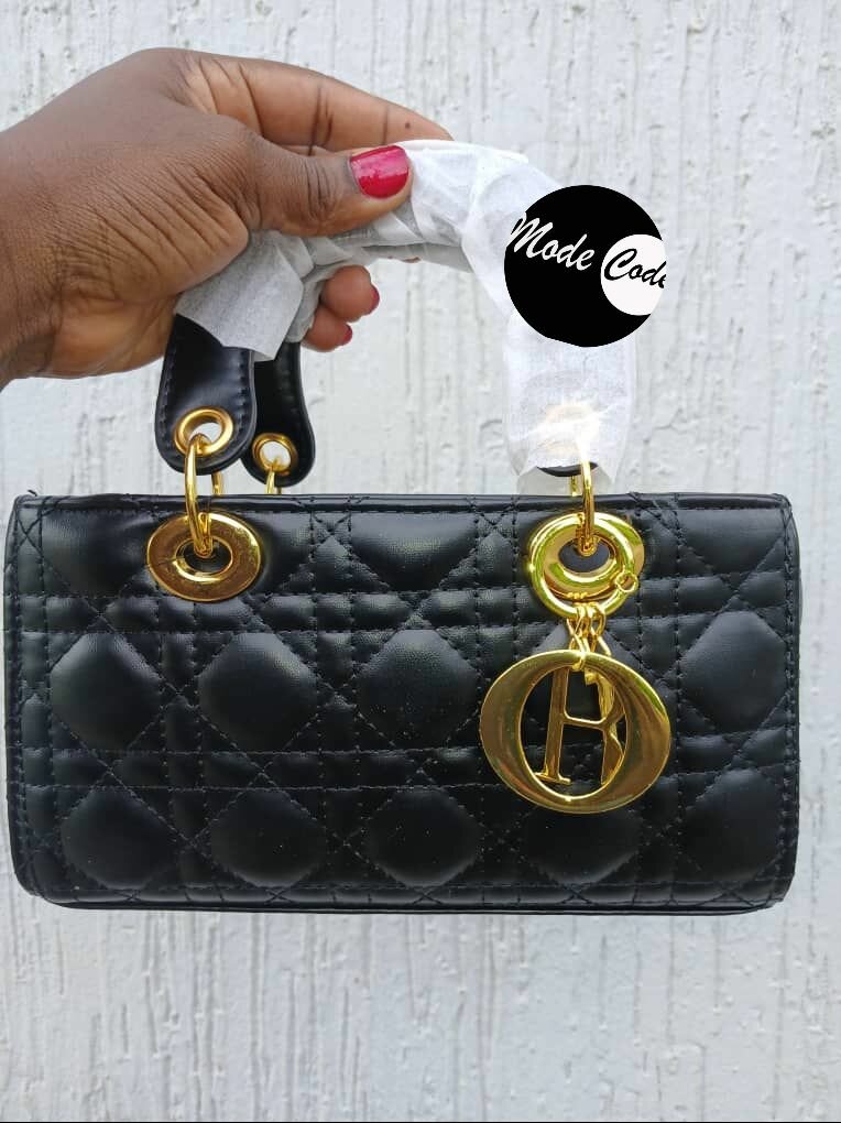 Sac à main élégant en cuir