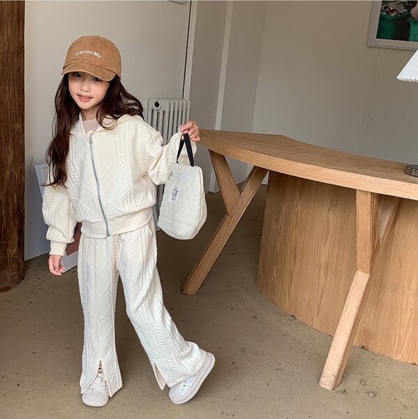 Классная двойка в корейском стиле