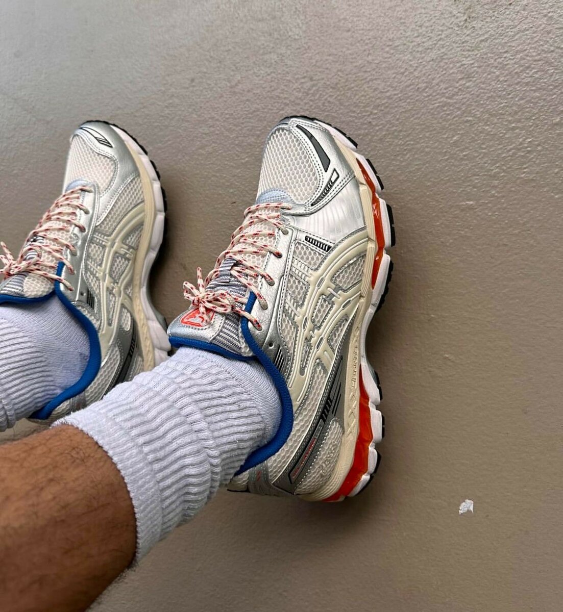 ASICS SNEAKER