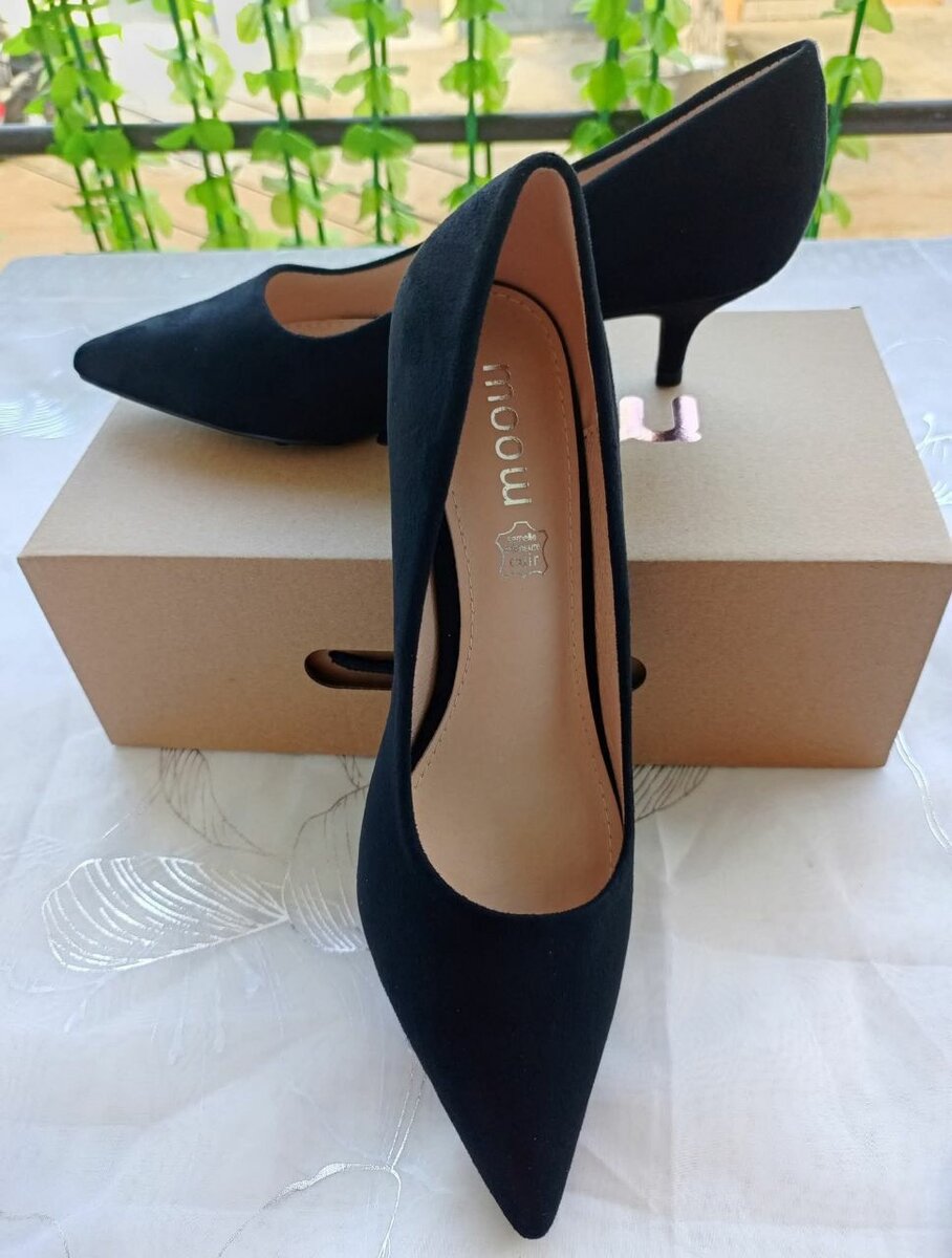 Escarpins noirs élégants femme