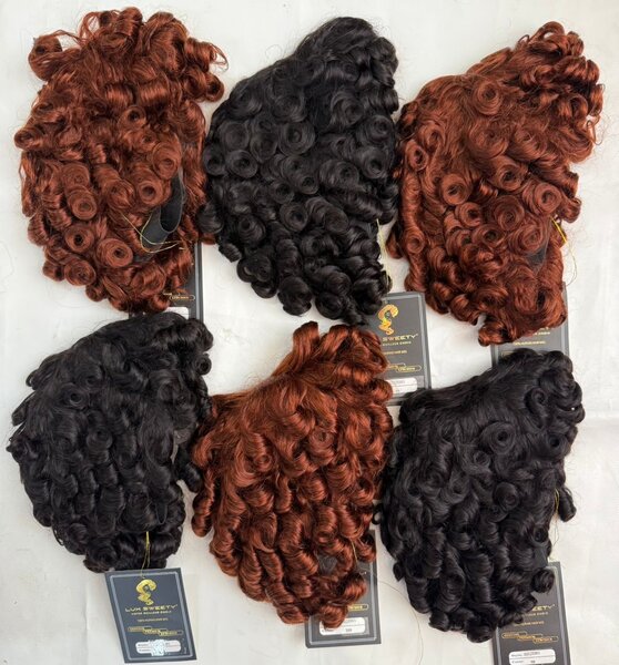 Perruques bouclées naturel