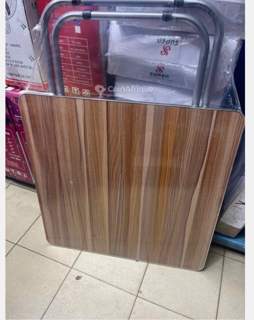 Table pliante et chaise