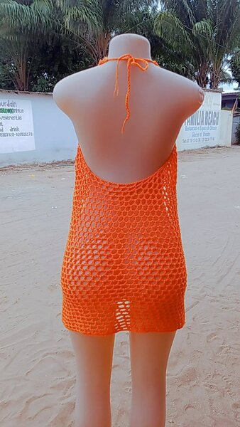 Robe de plage crochetée
