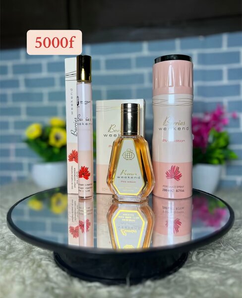 Parfum Berries Weekend Collection