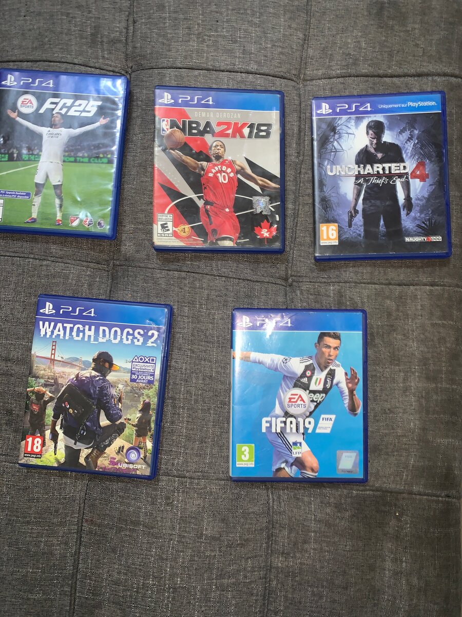 Lot de jeux PS4 variés