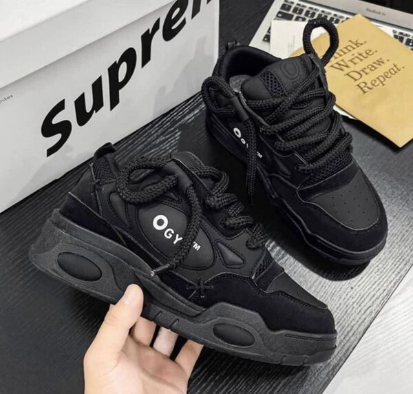 Chaussures de sport noires