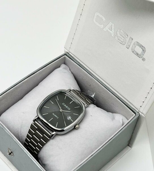 Montre Casio classique homme