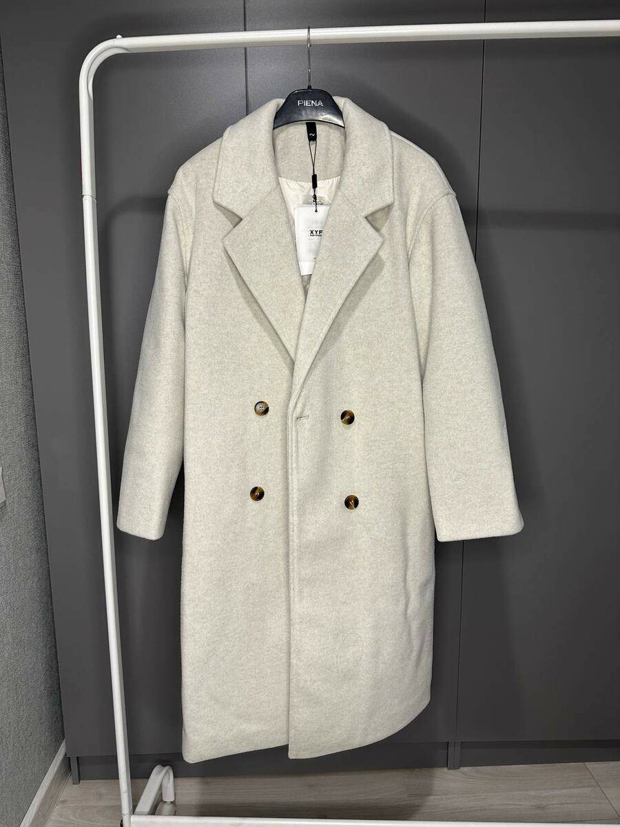 Теплое пальто с подкладом