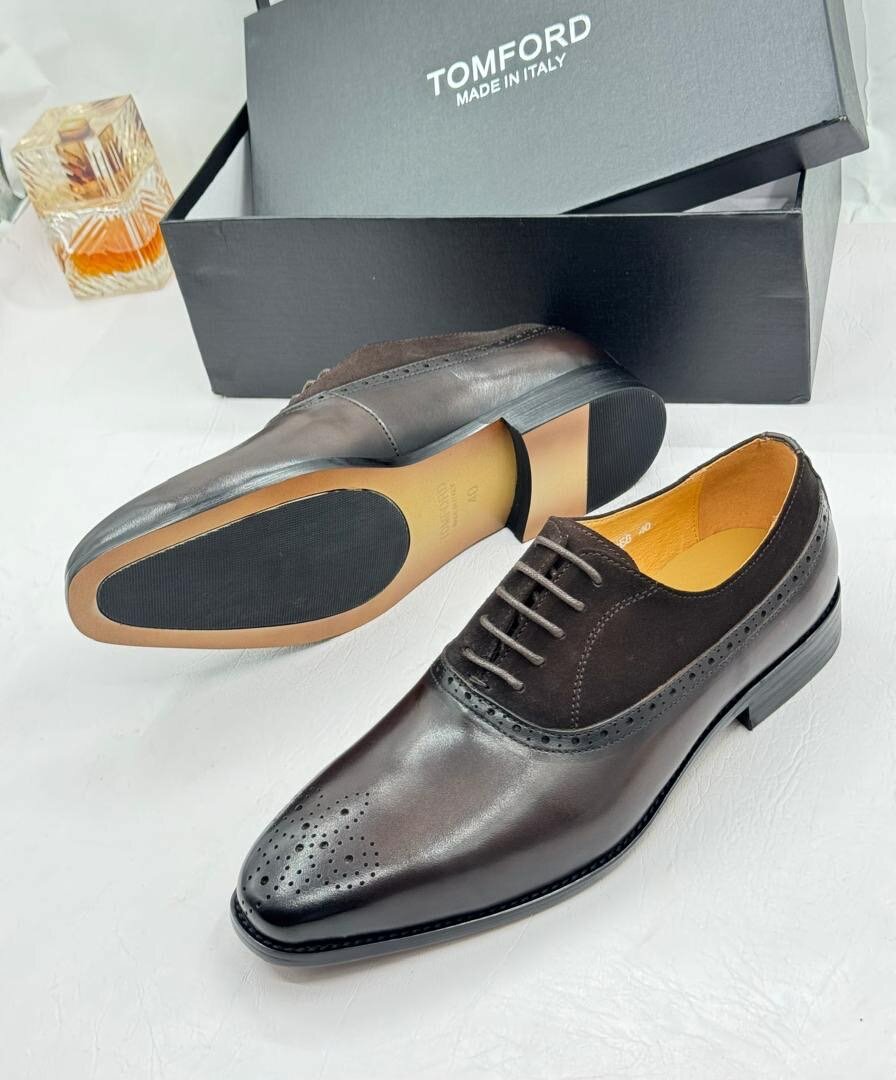 TOMFORD EXECUTIVE SHOE COFFEE