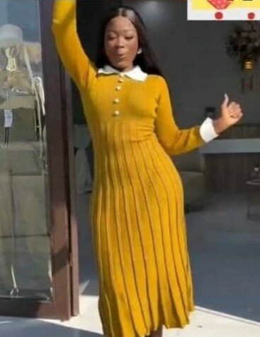 Freesize knitted dress yellow