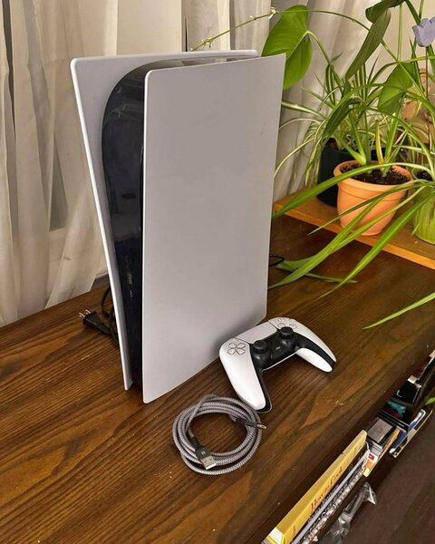 PS5 DISC VERSION 1TB