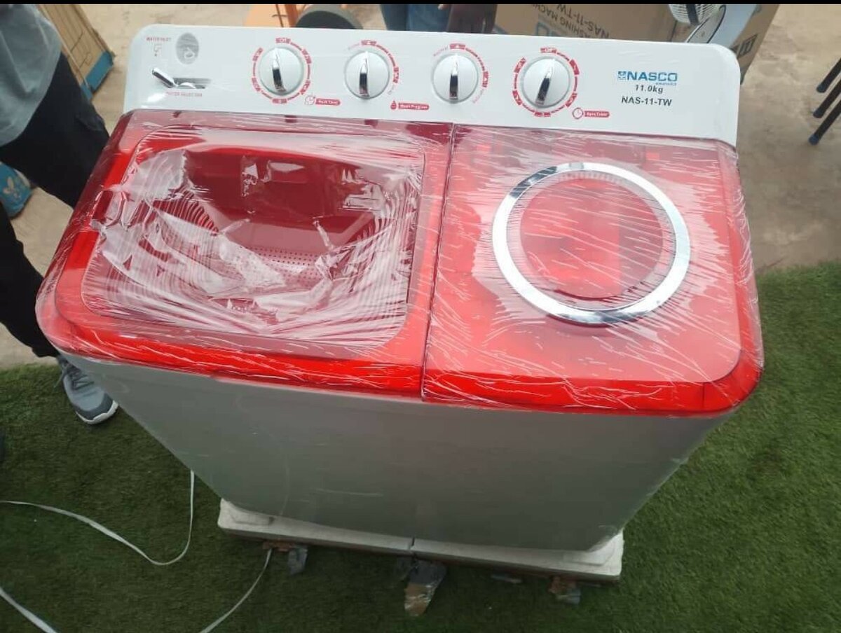 Nasco 11Kg washing machine