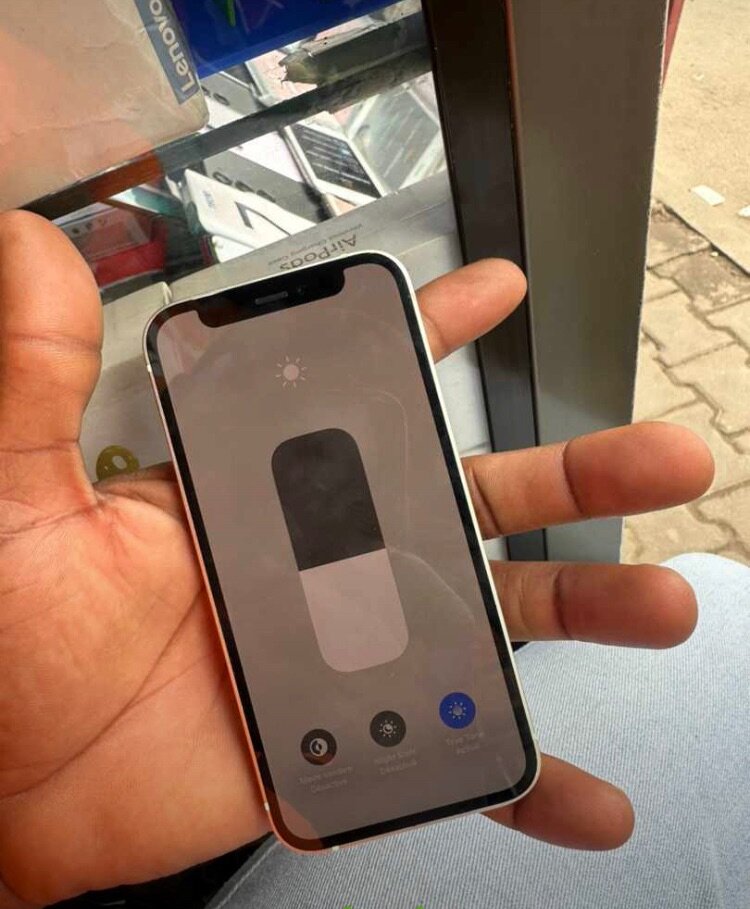 iPhone 12 mini 128Gb propre à bon prix