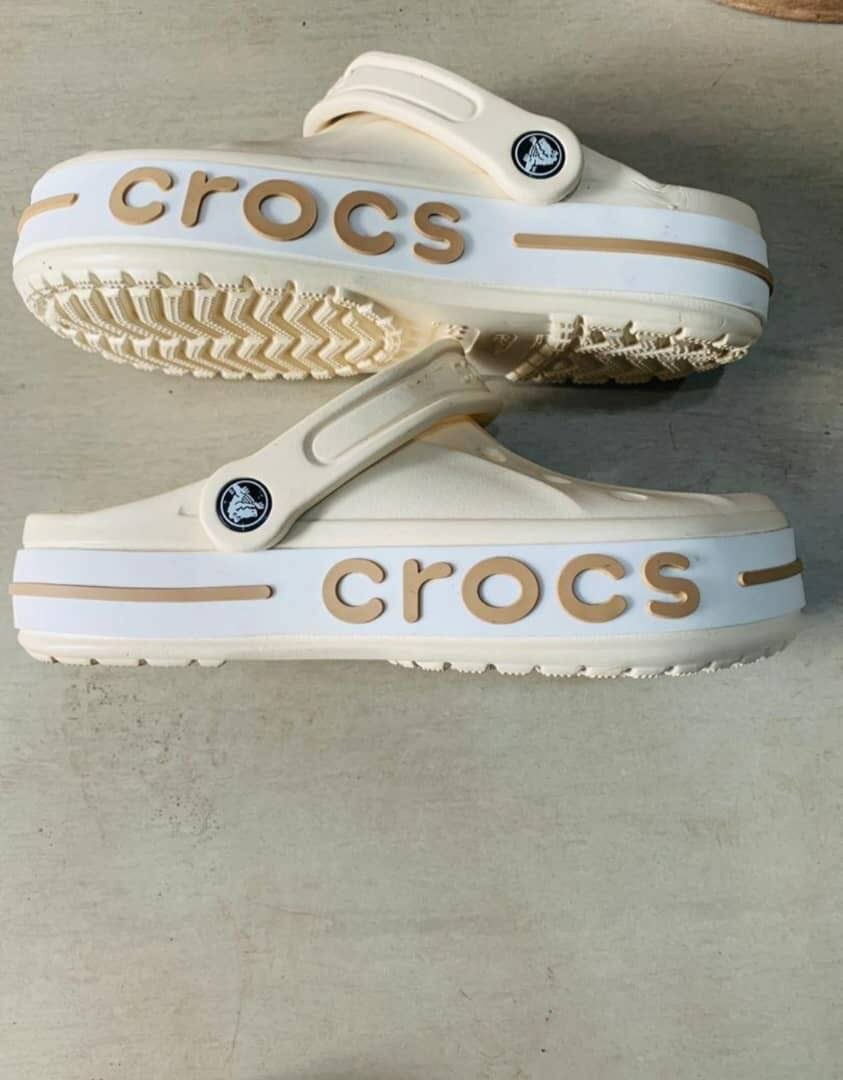 Bayaband crocs