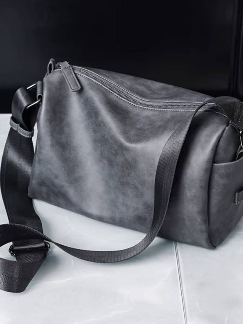 Sacoche en cuir PU noir