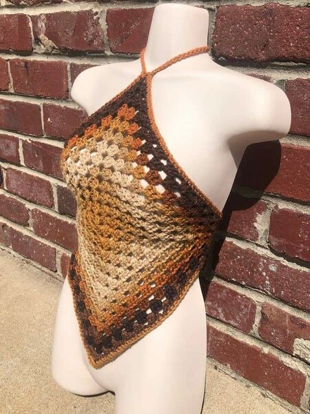 Top crochet tendance femme