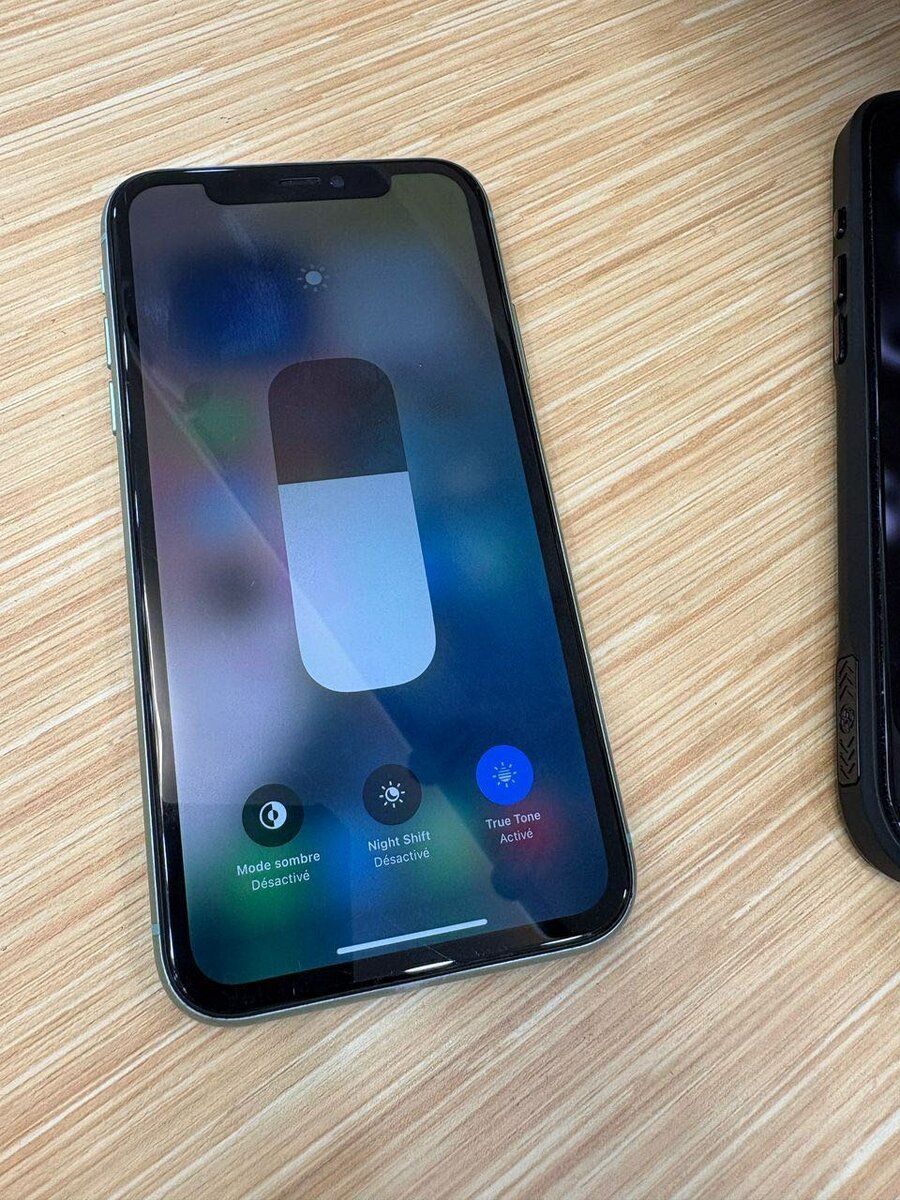 iphone 11 simple tout passe