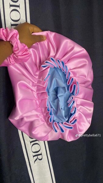 Bonnets/scrunchies