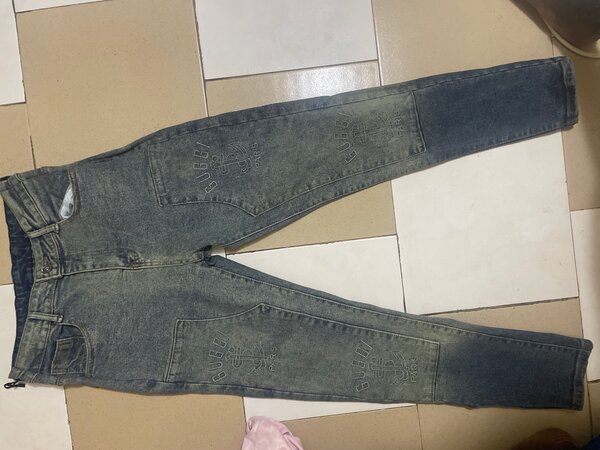 Jeans tendance pour hommes