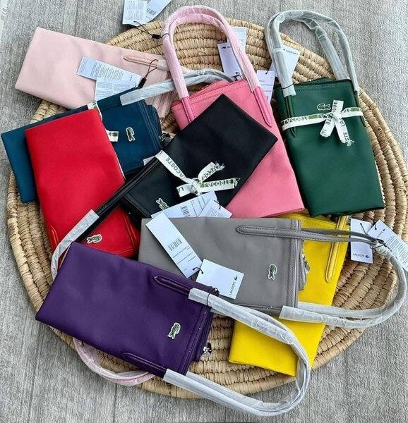 Sac cabas Lacoste élégant