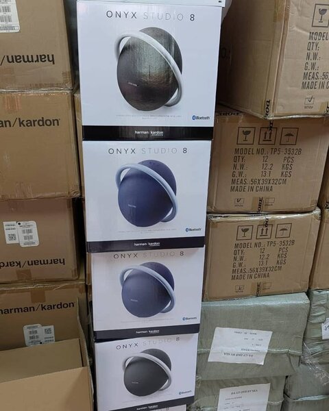 Harman kardon studio 8