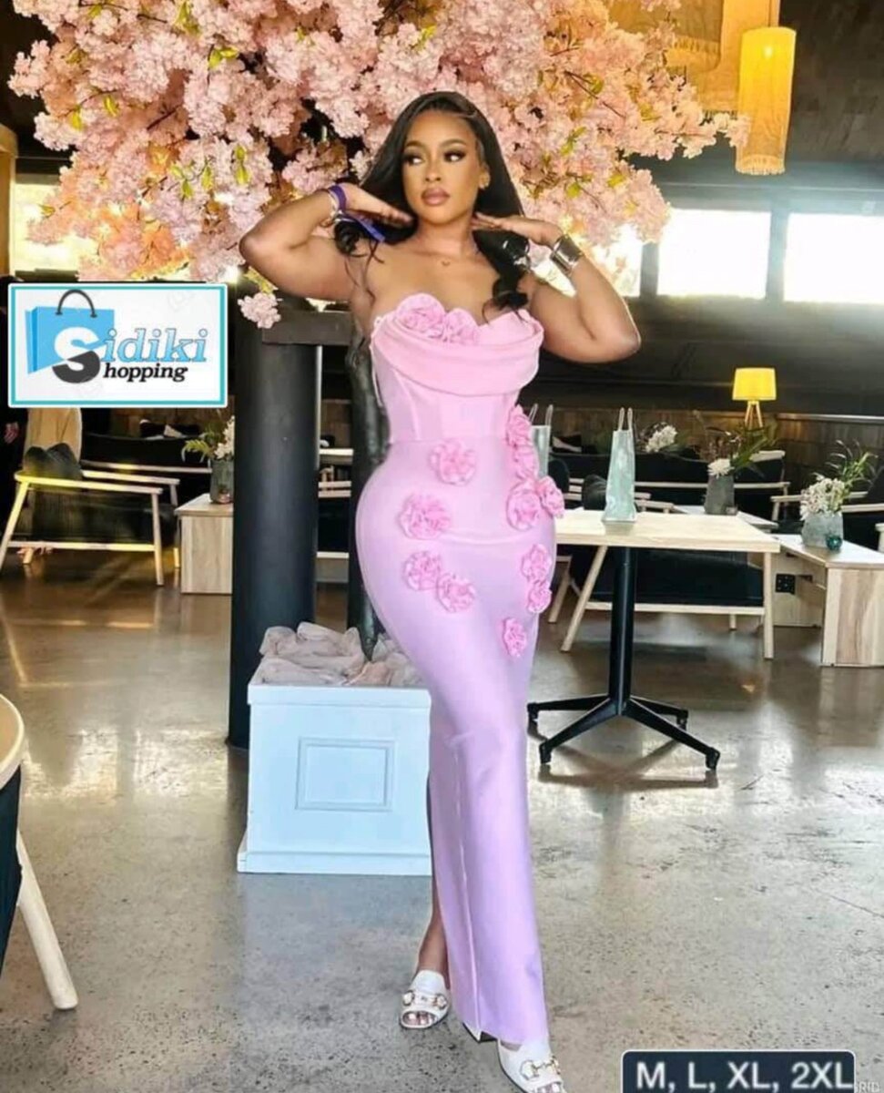 Robe élégante rose