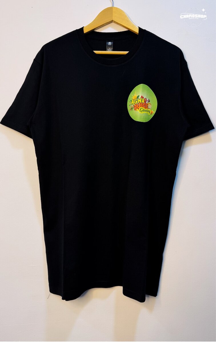 T-shirt noir graphique tendance